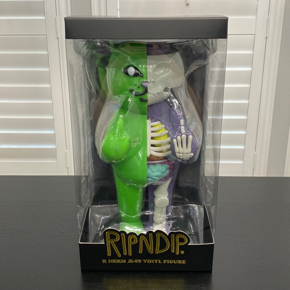 Rip N Dip R Nerm Æ-09 Vinyl Figure - Neon Green Anatomy Limited Edition Figure - Picture 2 of 16